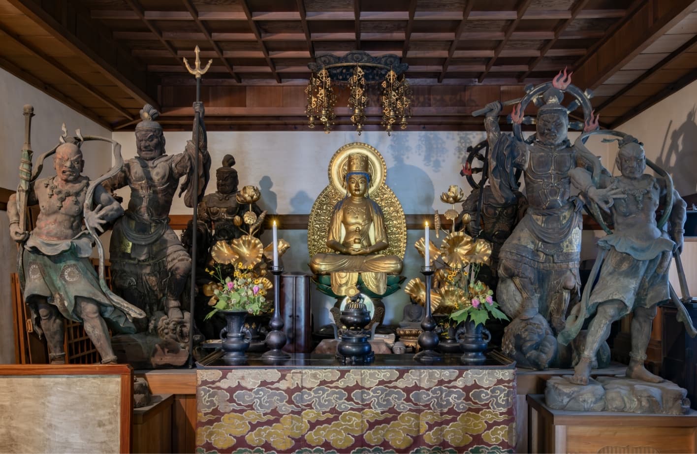 華厳宗元興寺 本尊 弥勒菩薩