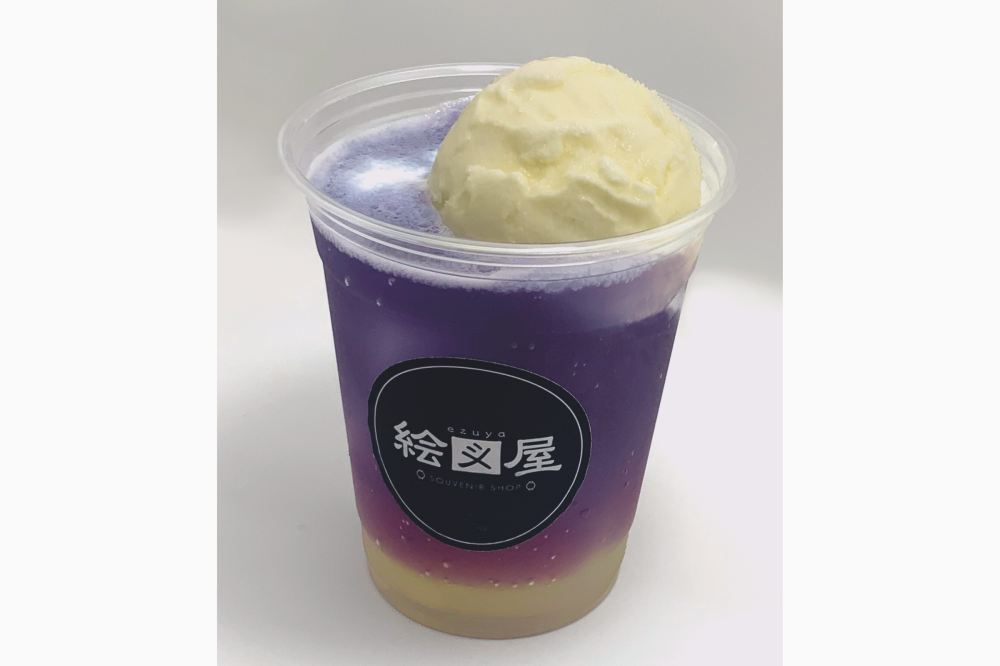 うさぎ☆いちごアイス 1個500円(税込)