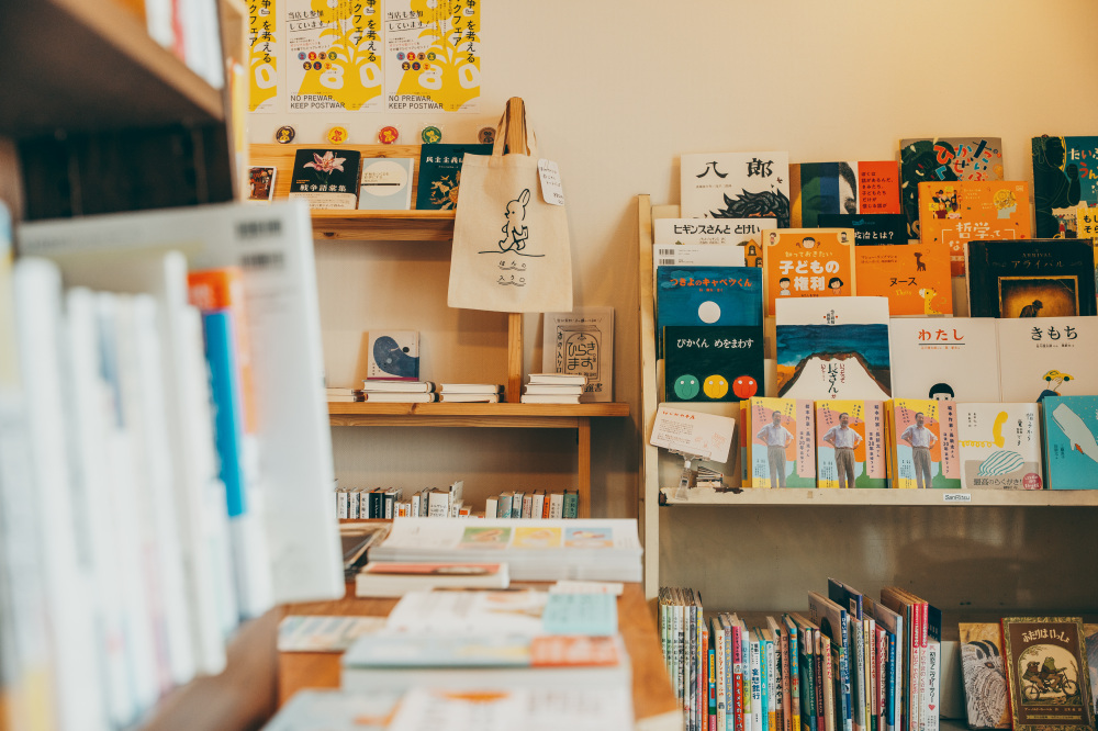 つい手に取りたくなる絵本も充実
